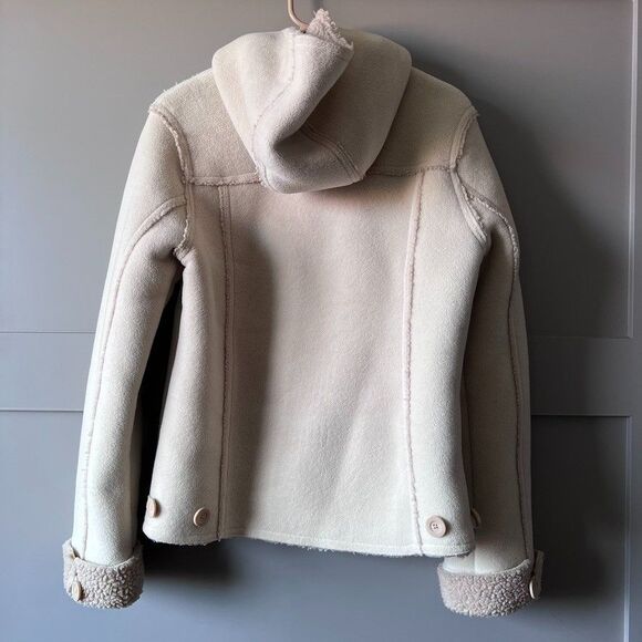 Old Navy Sherpa Fleece Jacket Women Large Beige Zip Buttons Pockets Cozy Winter - Picture 2 of 16